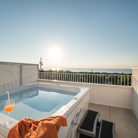 Appartamenti Torre Bianca Lignano Sabbiadoro Exterior foto